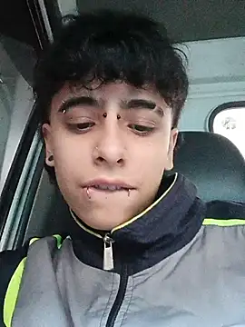 LatinHeatX22 Show Webcam