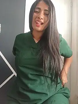 Chat +18 de DaniellaGiraldo ao vivo