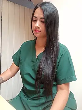 DaniellaGiraldo's Live XXX Chat