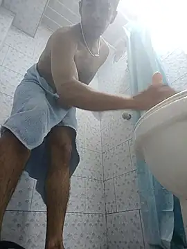 Show modela Jorge3840 na web-kameri