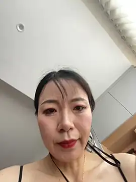 fafade2588's Live XXX Chat