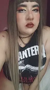 Algodondesal_lilith Adlı Modelin Canlı XXX Sohbeti