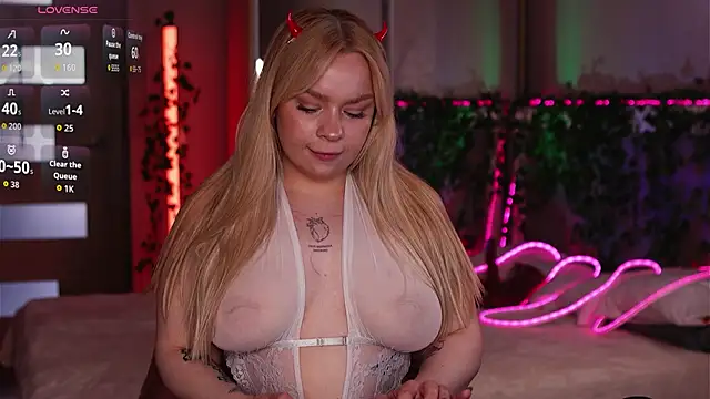 LisaLove3's Live XXX Chat