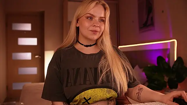 Вебкам-шоу LisaLove3