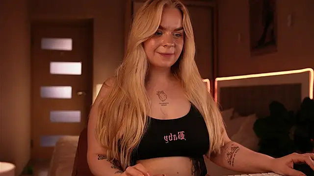 LisaLove3's Live XXX Chat