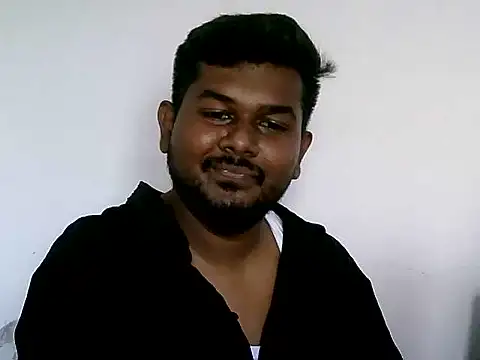 SexyboyTamil69: διαδικτυακό σόου στην κάμερα