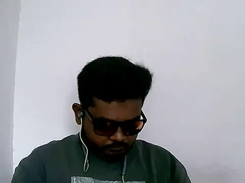 SexyboyTamil69 Pertunjukan Webcam