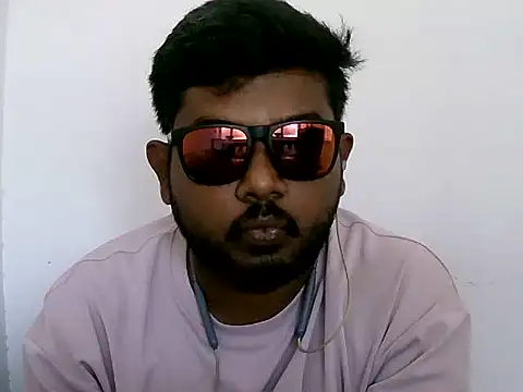 SexyboyTamil69のウェブカメラショー