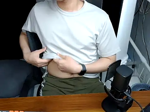 Louis_Caoxn Webbikameraesitys
