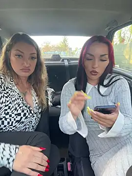 MeganFoxiyyy Webcam Show