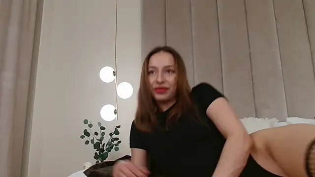 NicoleHarris Show Webcam