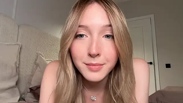 Kattie_Petite's Live XXX Chat