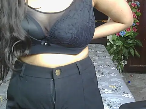 Its-akeera Webcam-Show