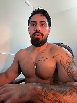 Ryan_Black3 Show in webcam
