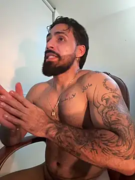 Ryan_Black3 Webcam-Show