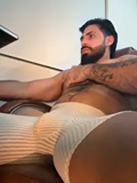 Ryan_Black3 webkamerás műsora
