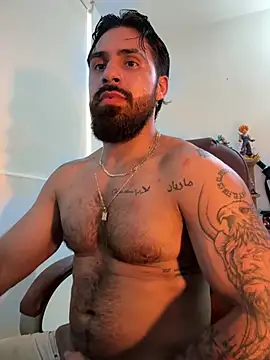 Ryan_Black3 Show in webcam