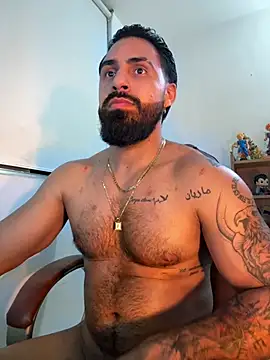 Ryan_Black3: διαδικτυακό σόου στην κάμερα