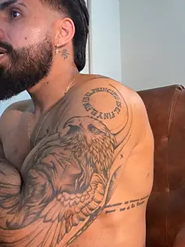 Ryan_Black3 Show in webcam