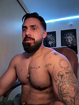 عرض كام Ryan_Black3