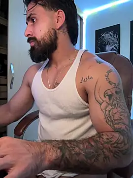 Ryan_Black3 Show Webcam