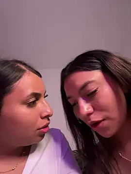 CocoaGigiMuse – Live XXX-chat