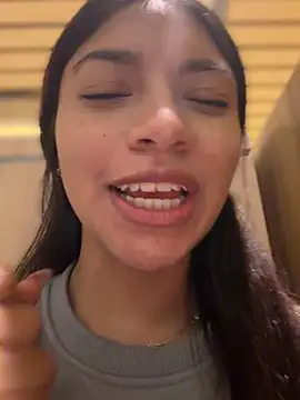 CocoaGigiMuse Live XXX-Chat