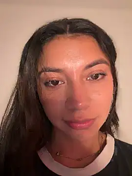 CocoaGigiMuse Adlı Modelin Canlı XXX Sohbeti
