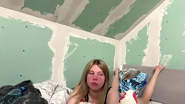 Skinny_girl_ Live XXX-chat