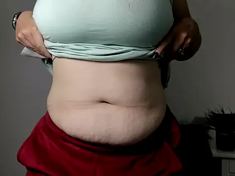 RoseTeacherX live XXX chat