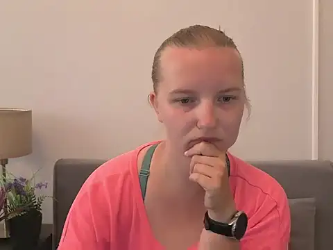 RoseTeacherX's Live XXX Chat