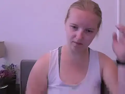 XXX chat uživo modela RoseTeacherX