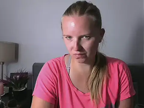 RoseTeacherX live XXX chat