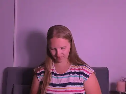 RoseTeacherX's Live XXX Chat