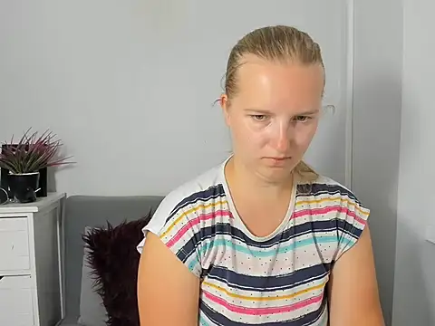 Živá chatovací místnost RoseTeacherX