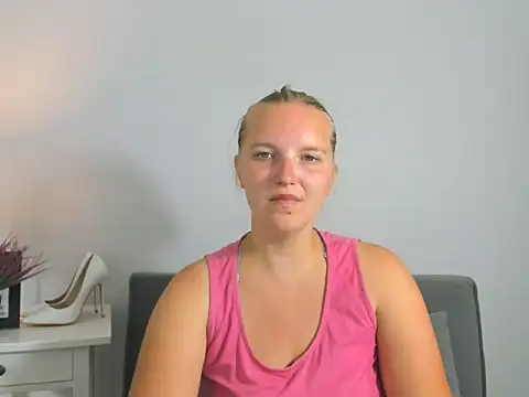 XXX chat uživo modela RoseTeacherX