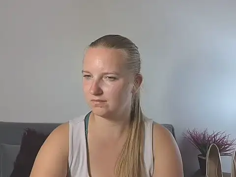 RoseTeacherX Chat XXX in diretta
