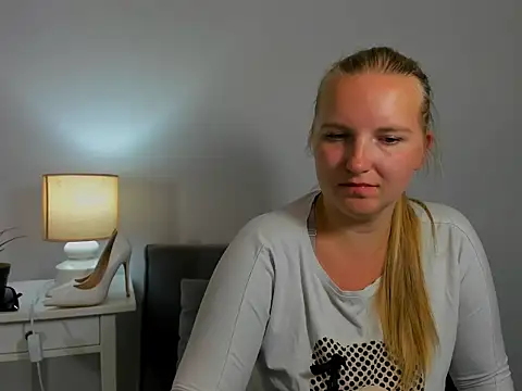 Živý XXX chat RoseTeacherX