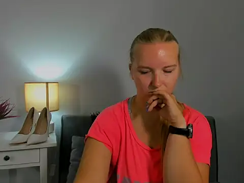 RoseTeacherX – Naživo XXX chat