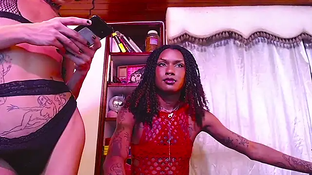 ZorraRojaa's Webcam Show