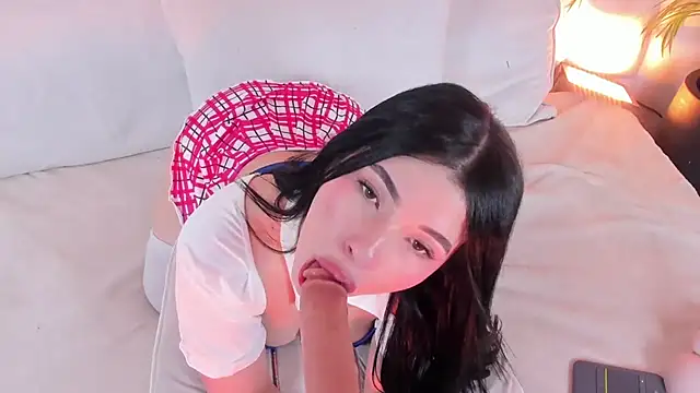 imnikaa_'s Live XXX Chat