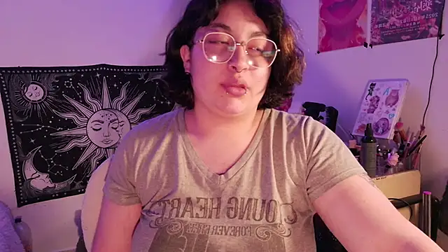 Chat +18 de kaori_sama_uwu ao vivo