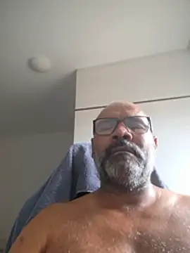 EleComedor webcam show