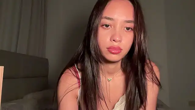 Tira_misu – Live XXX-chat