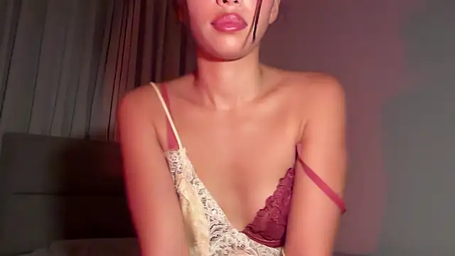 Tira_misu Cameră chat live