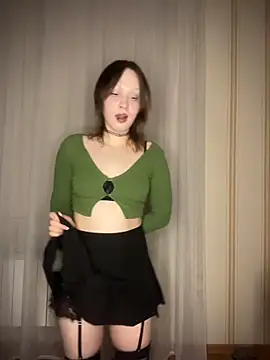 Show modela Top_Sofiya na web-kameri