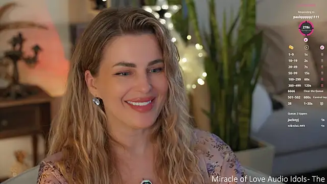 Lady--M's Webcam Show