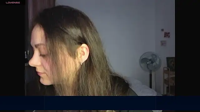 Živá chatovací místnost _Mikky_lil_