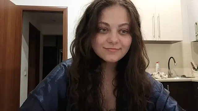 צ'אט XXX בשידור חי של _Mikky_lil_