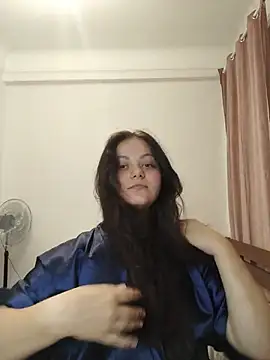 _Mikky_lil_のライブXXXチャット